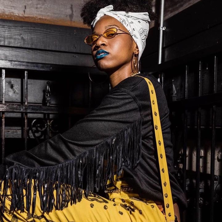 Go to MONIQUE BEN's profile