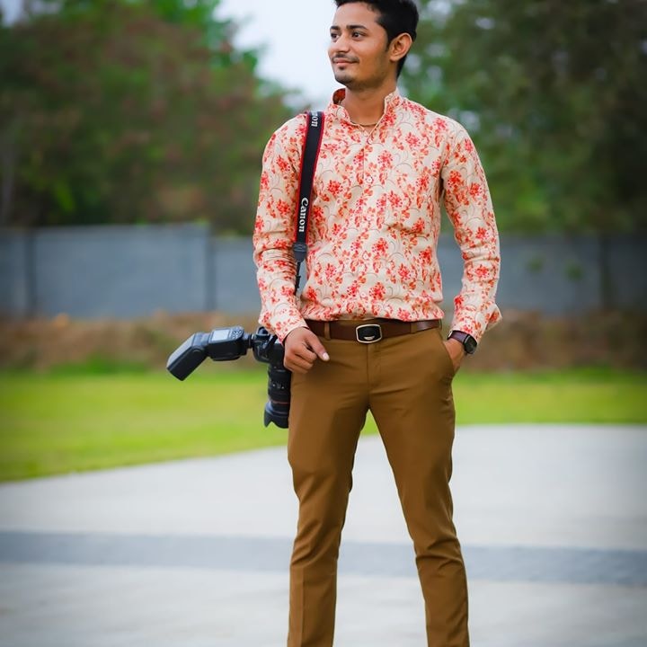 Go to Hardik Moradiya's profile