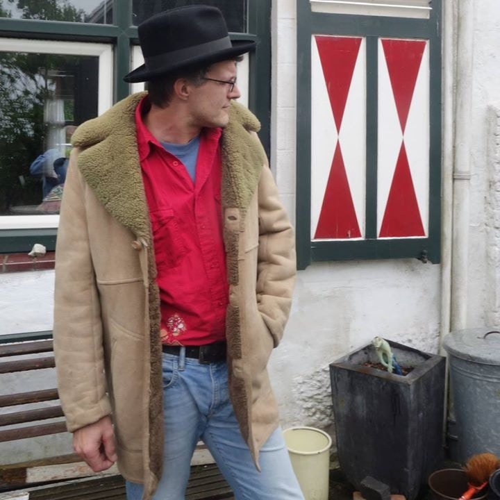 Go to Lysander Lotter Homan's profile