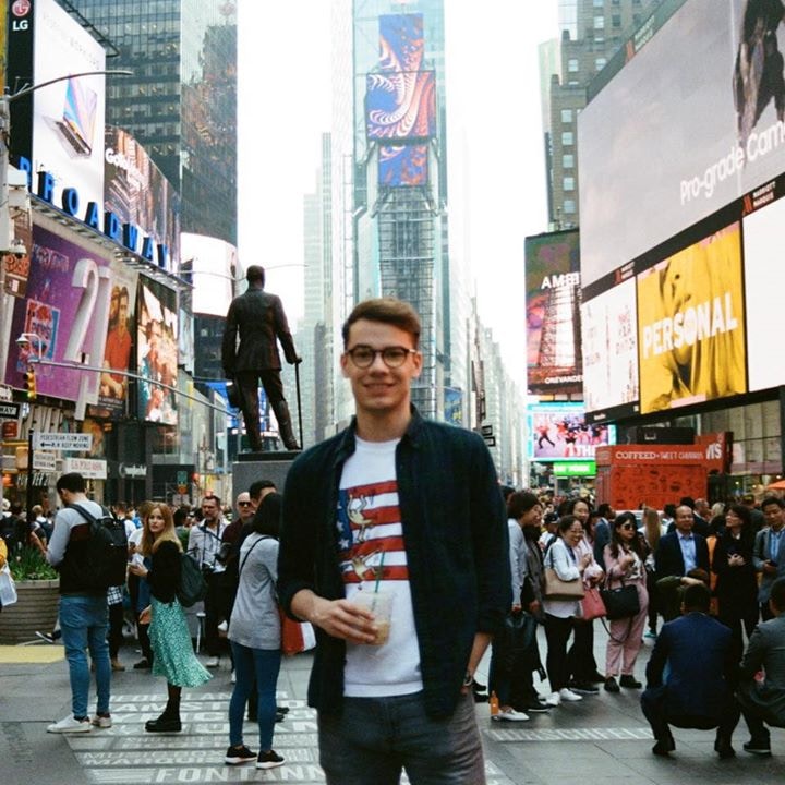 Go to Dominik Pearce's profile