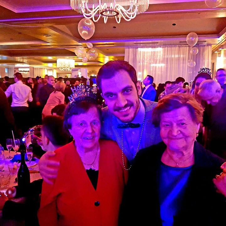 Ir para o perfil de Evan Verni