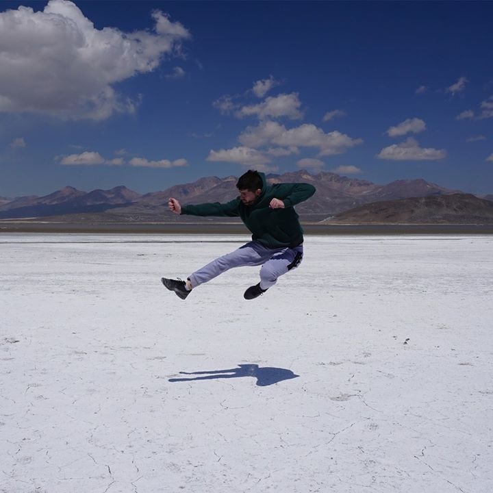 Ve al perfil de Guido Avogadro