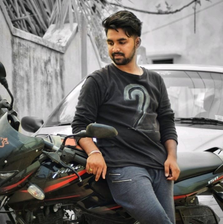 Accéder au profil de Karthik Chinu