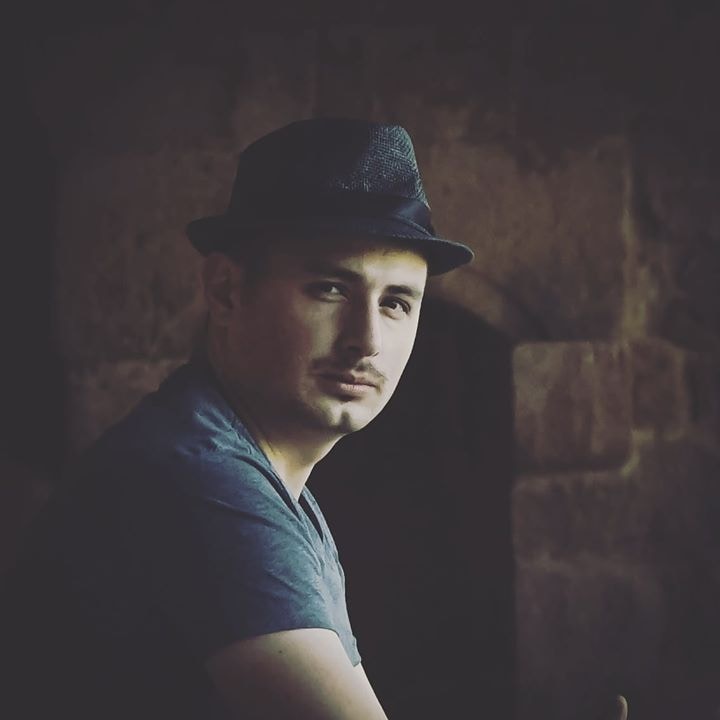 Accéder au profil de Yasin Guçluturk