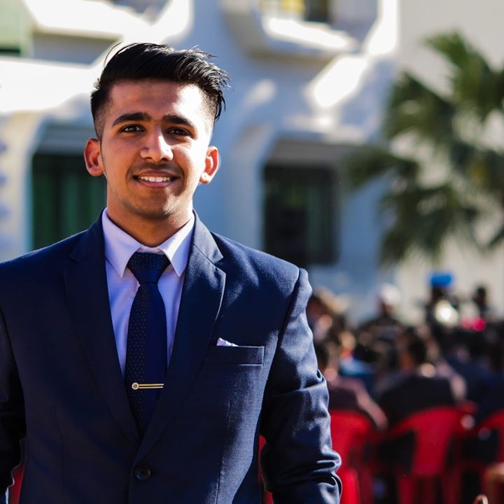 Accéder au profil de Karan Kartikeya