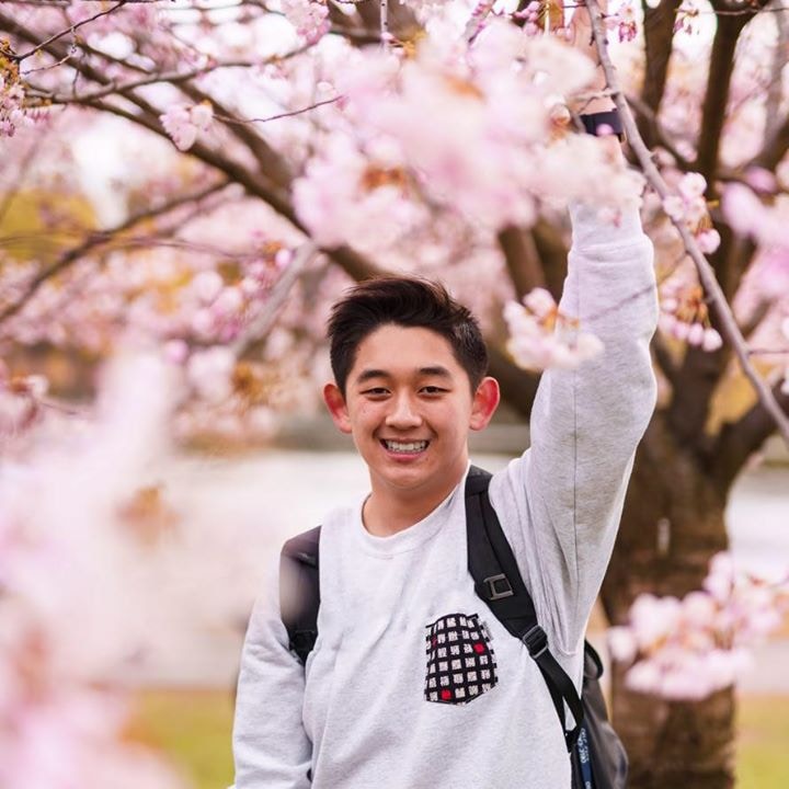 Alex Lianのプロフィールを見る