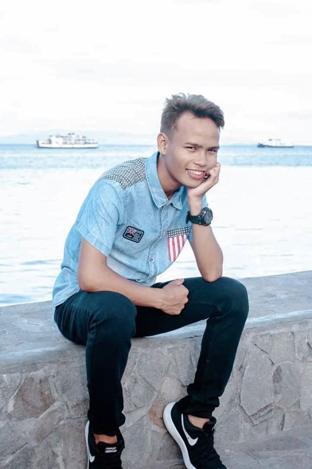 Go to Hersol Cañete's profile