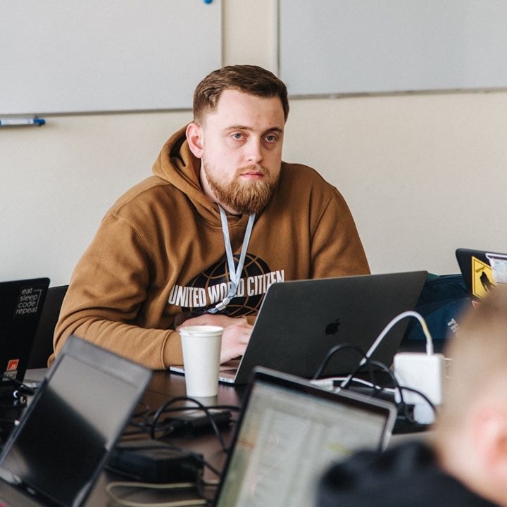 Go to Yevhenii Dubrovskyi's profile