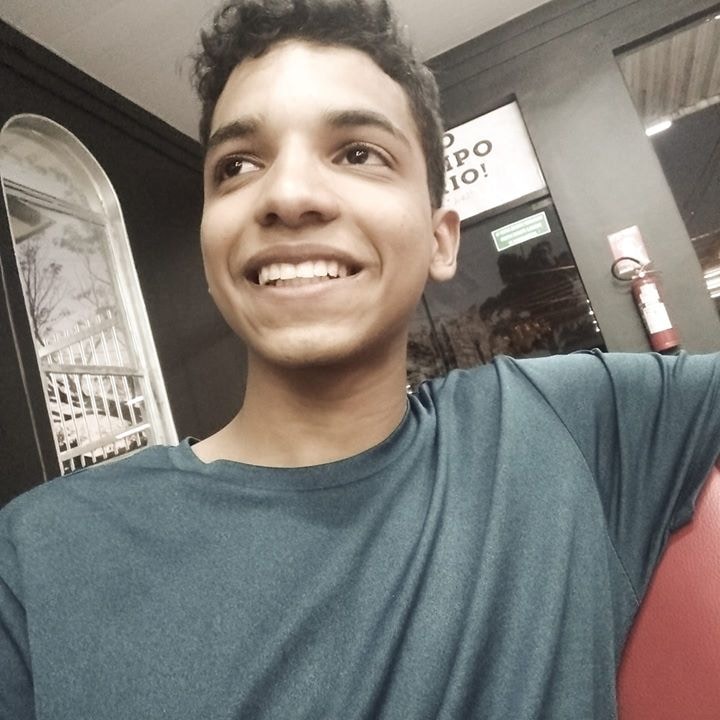 Go to Lucas Giordano de Sousa's profile