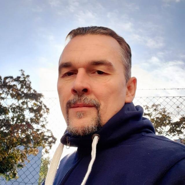 Go to First Name Last Name's profile