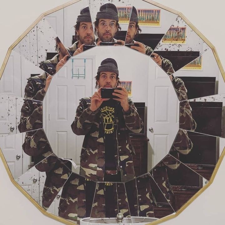 Zum Profil von TRAVIS NESBITT