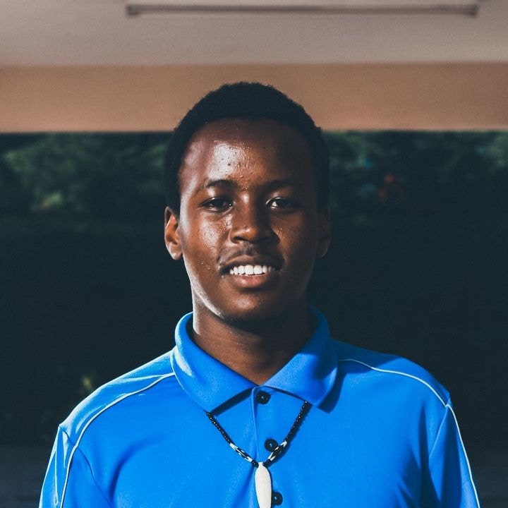 Go to Victor Toweet's profile