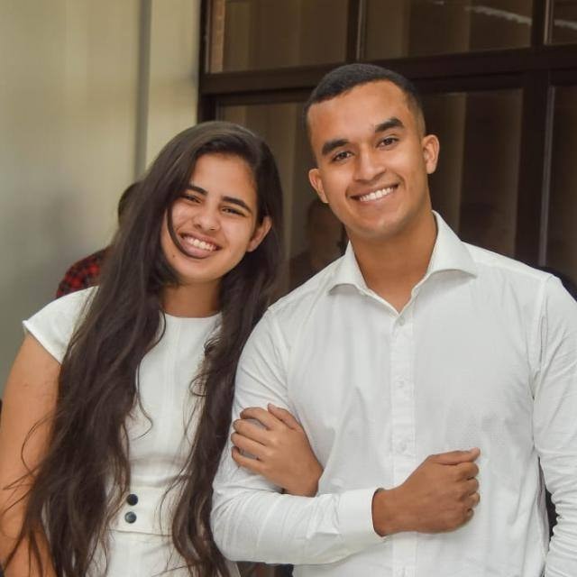 Go to Vitoria Quezia's profile