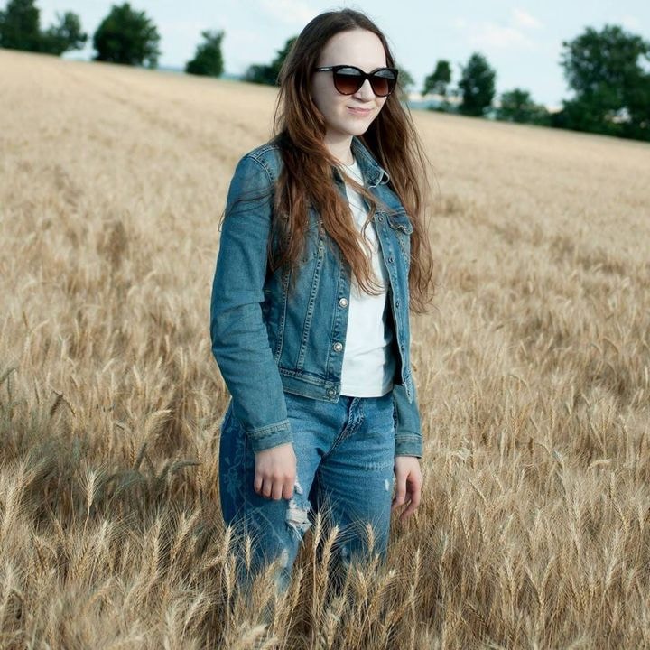 Go to Mariana Sturza's profile