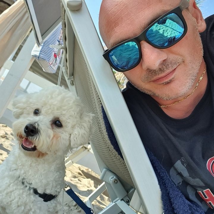 Vai al profilo di Alessandro Zuffi