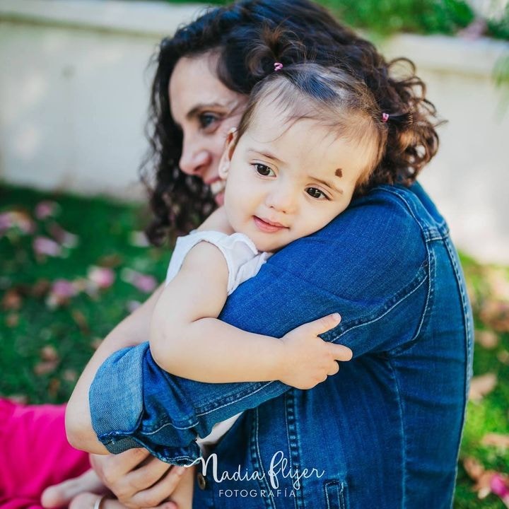 Go to Cele del moro's profile