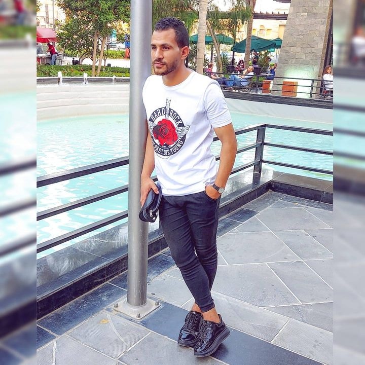 Go to Hisham Azooz's profile