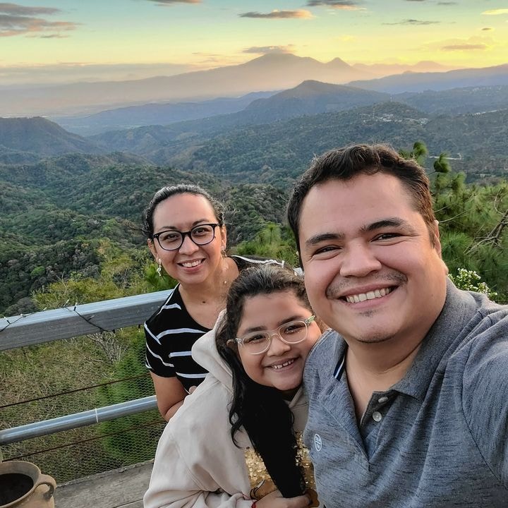 Go to Eduardo Moreno Flamenco's profile