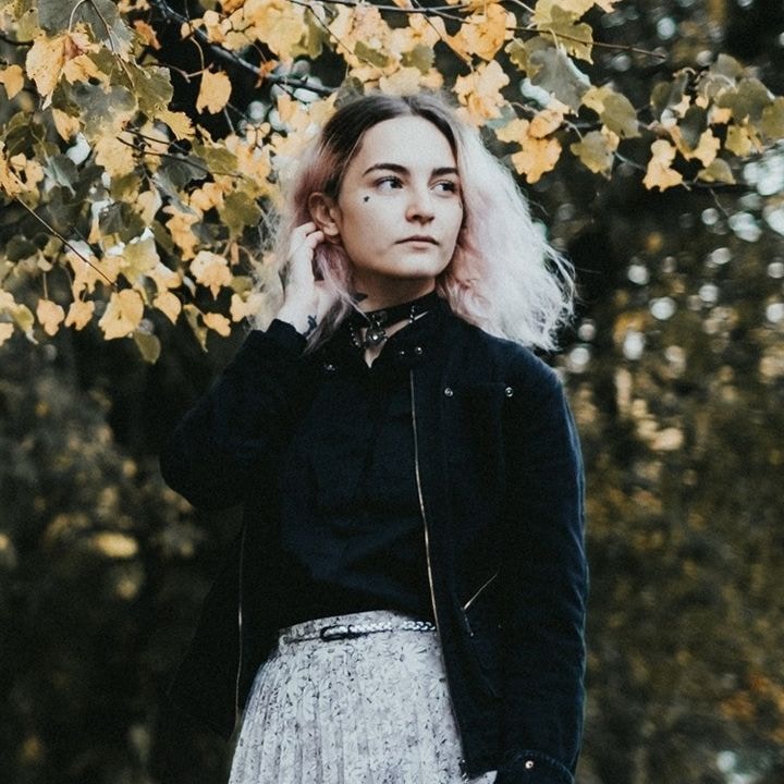 Ve al perfil de Maria Vlasova