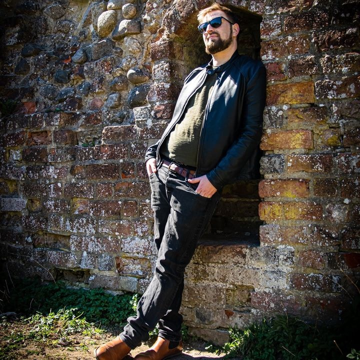 Vai al profilo di Sebastian Bill