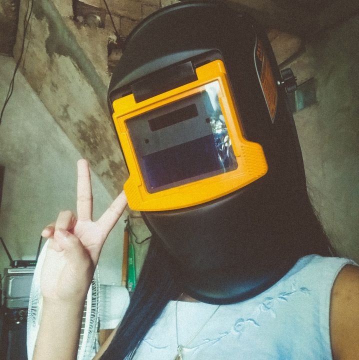 Go to Chenny Compuesto's profile