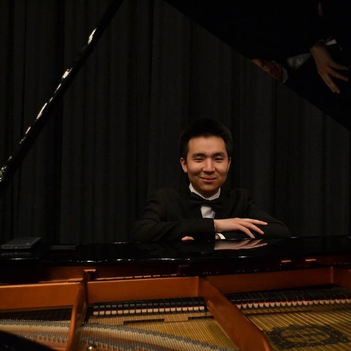 Zum Profil von James Naphtali