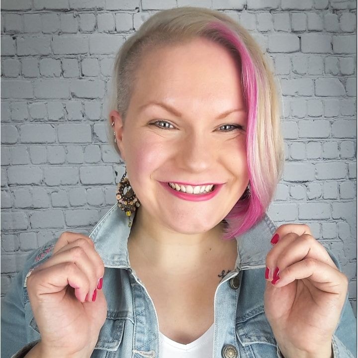 Go to Anna-Lena Helbrecht's profile