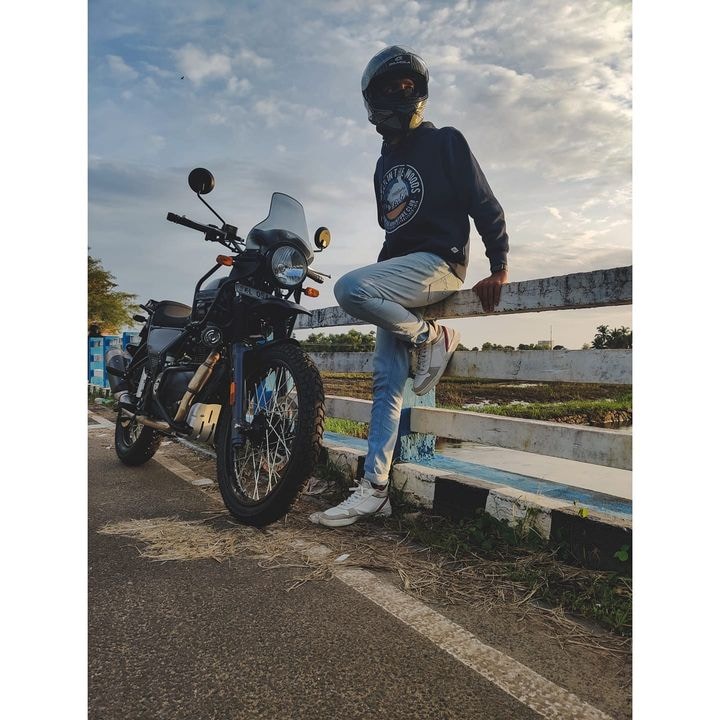 Vai al profilo di Nidhin 3325