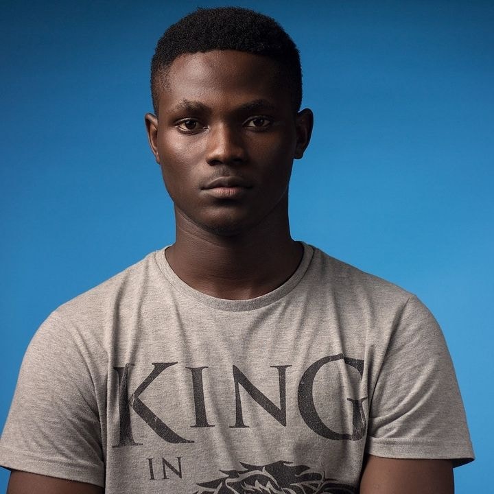 Buka profil olufemi Tolowoetan