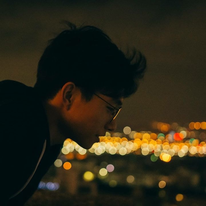 Ve al perfil de Jay Lo