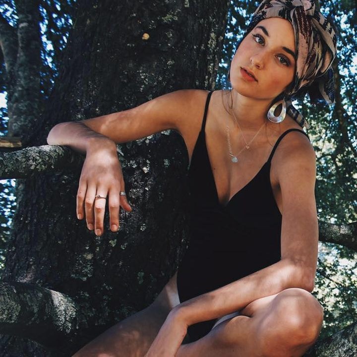 Go to Amanda María's profile