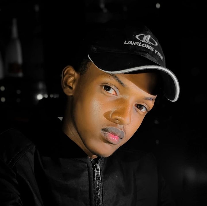 Go to Mohamed Dahir's profile