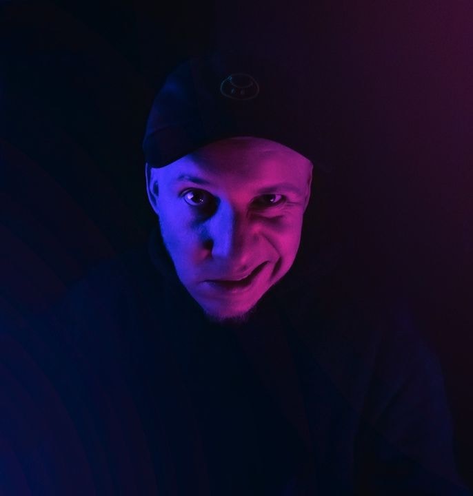 Go to Jacek Janiczak's profile