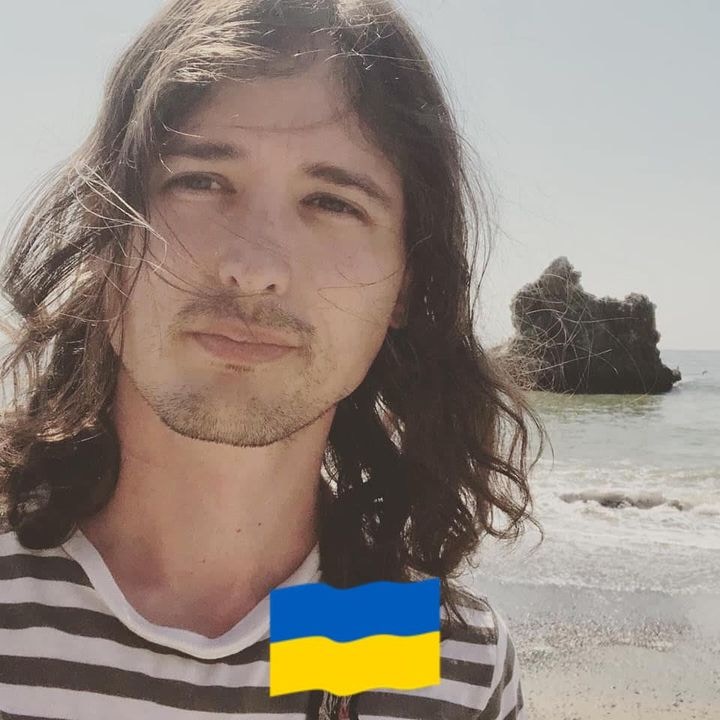 Ve al perfil de Ilya Yakubovich