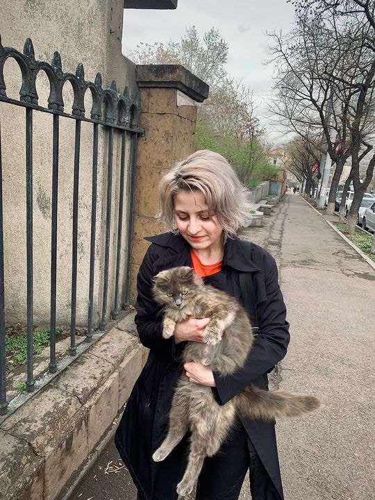 Go to Irina Op's profile