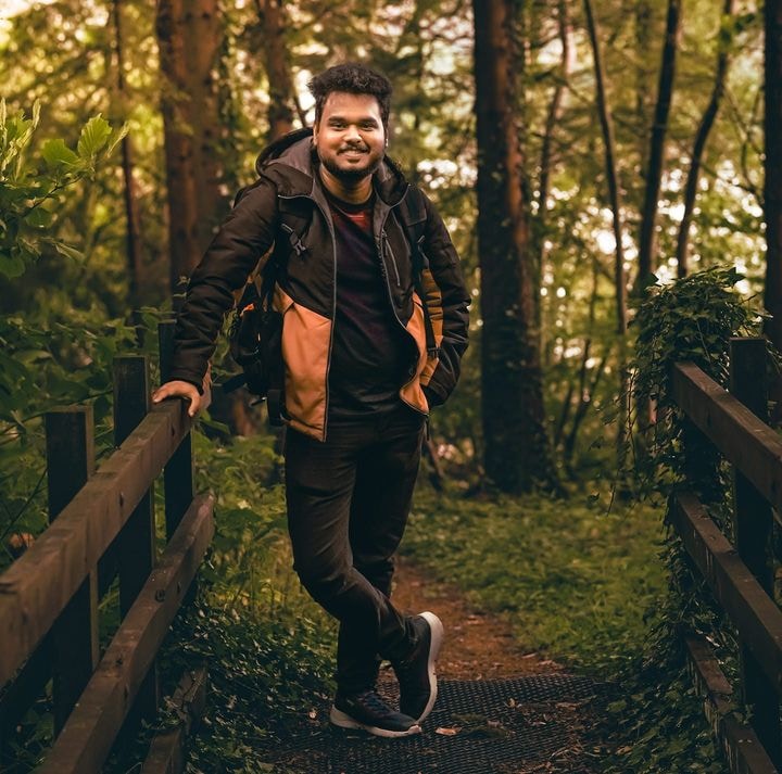 Go to Neeraj Pramanik's profile