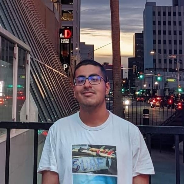 Ve al perfil de Sahil Thakkar