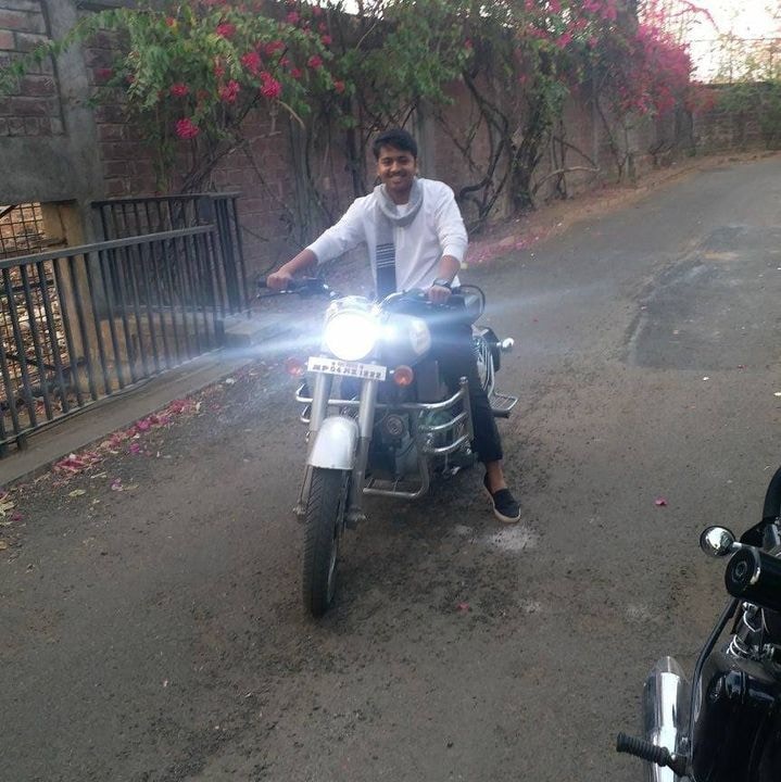 uditanshu chawraのプロフィールを見る