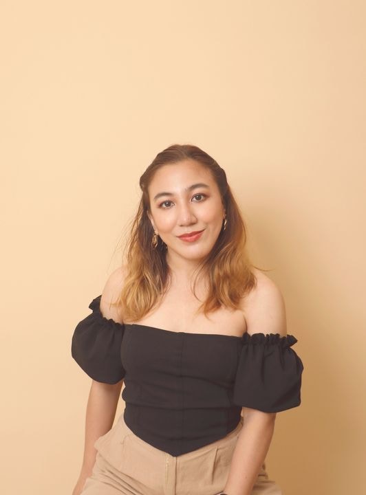 Go to Ria Carnelle Albaladejo's profile