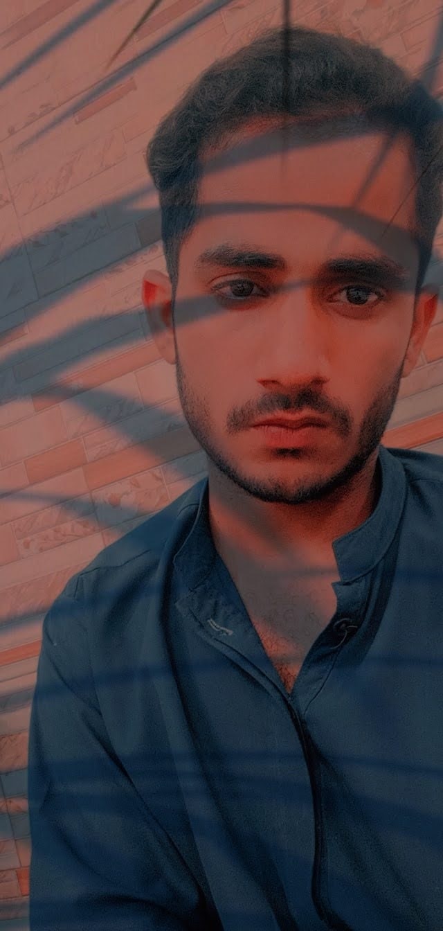 Unsplash profile picture for @muntazir