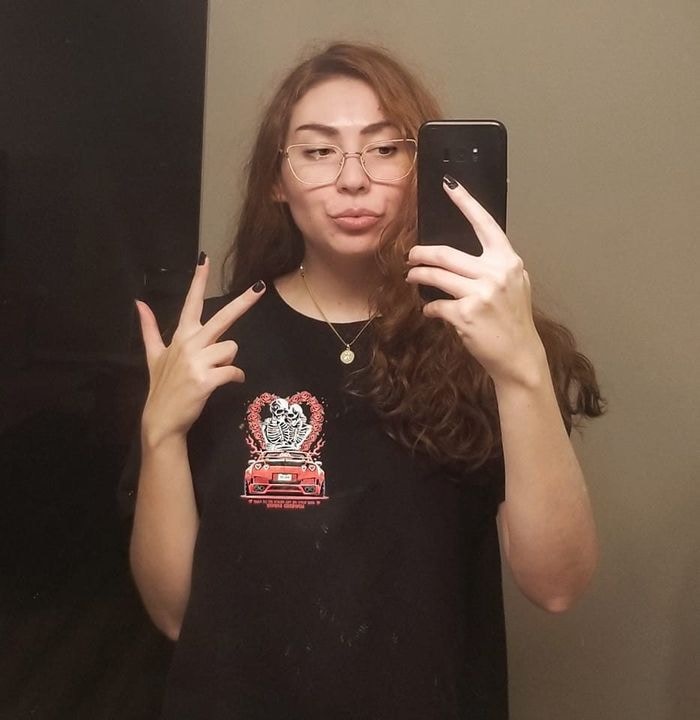 Ve al perfil de Nadia