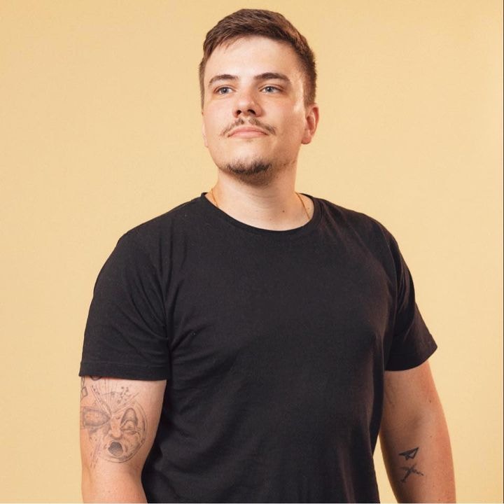 Go to Lucas Todeschini's profile