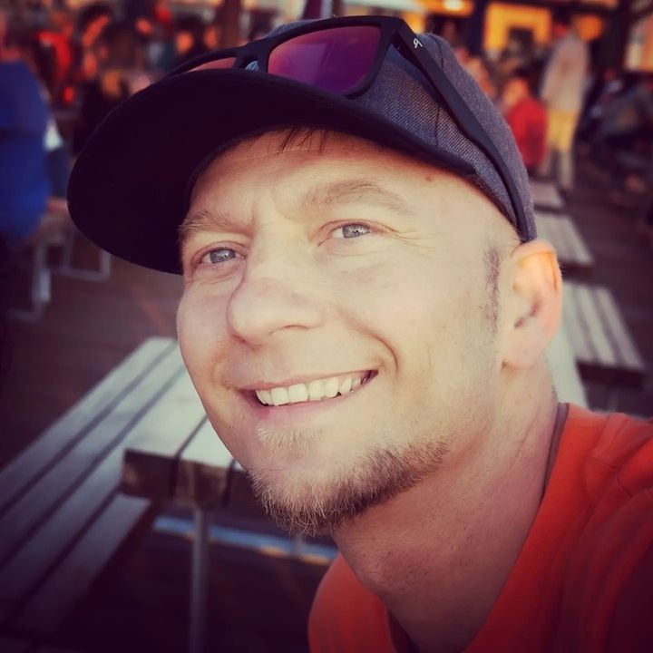 Go to greg Zalewski's profile