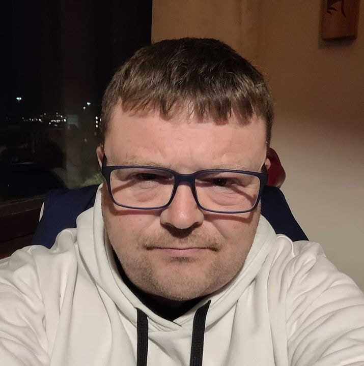 Ve al perfil de Richie Fairbairn