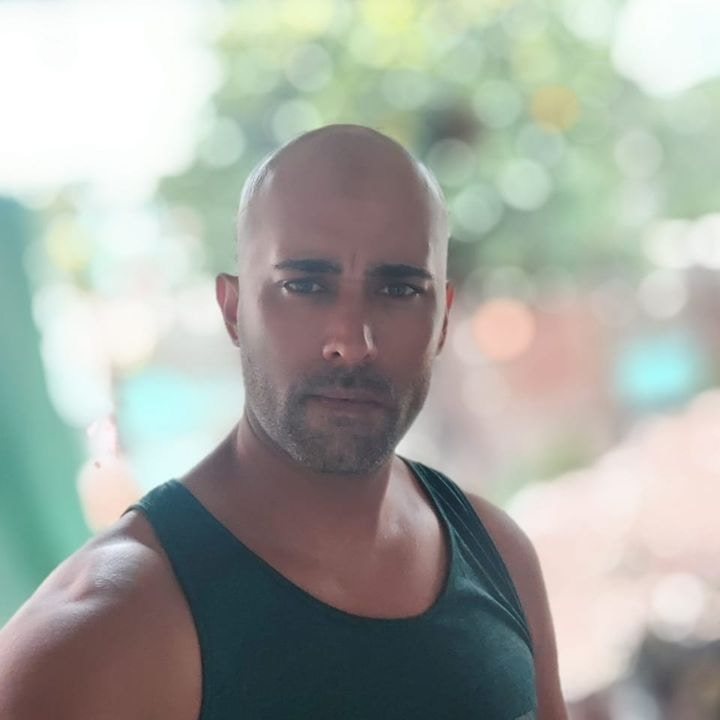 Go to Leandro Souza's profile