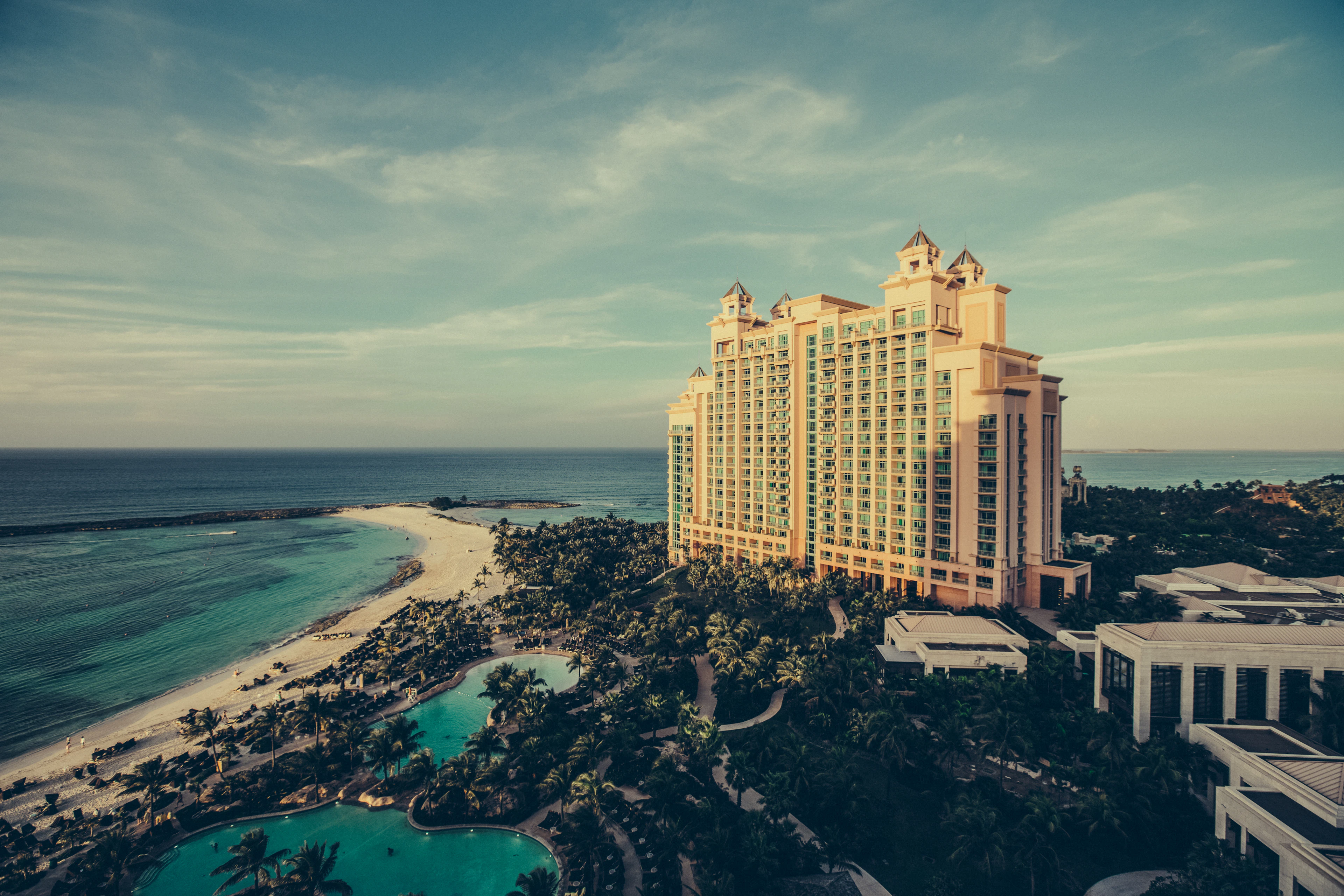 Secrets to Affordable Luxury All-Inclusive Vacations