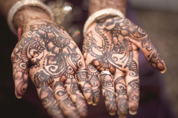 Hand Taur Hand | 6 best free hand, tattoo, person and ornament photos on Unsplash