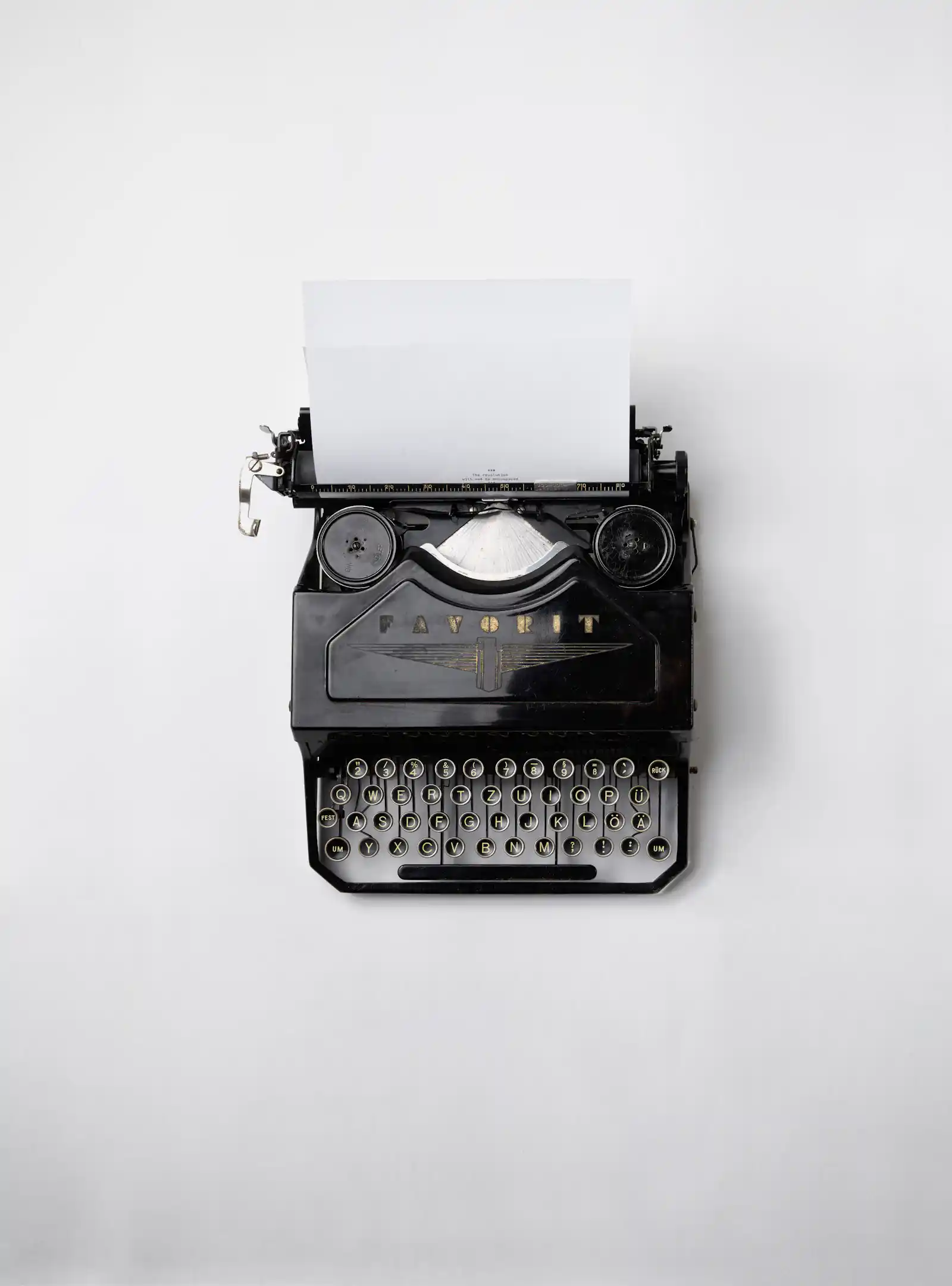 800x1080 LJIZlzHgQ7WPSh5KVTCB Typewriter.jpg?ixid=M3w1ODkyNzF8MHwxfHNlYXJjaHwxMHx8d2Vic2l0ZSUyMGRldmVsb3BtZW50fGVufDB8MXx8fDE3MzExNDcyMDl8MA&ixlib=rb 4.0