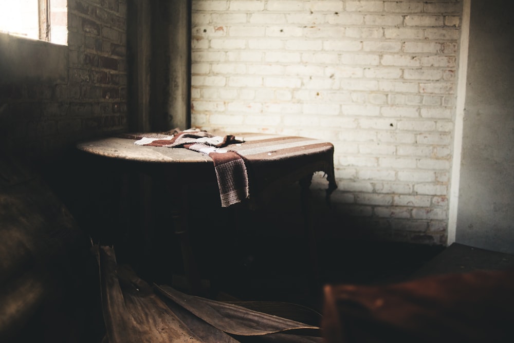 round table with tablecloth