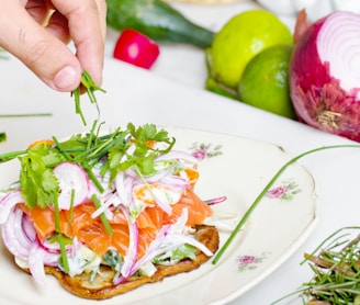vegetable salad on plate